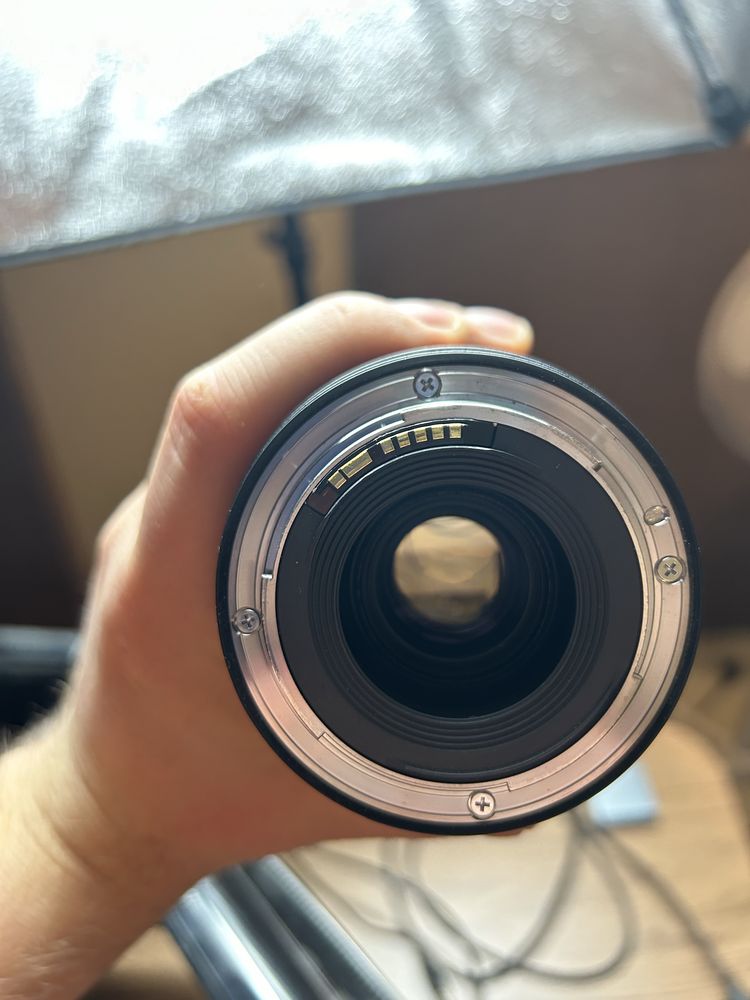 Canon 16-35mm f/4 L IS USM super stan