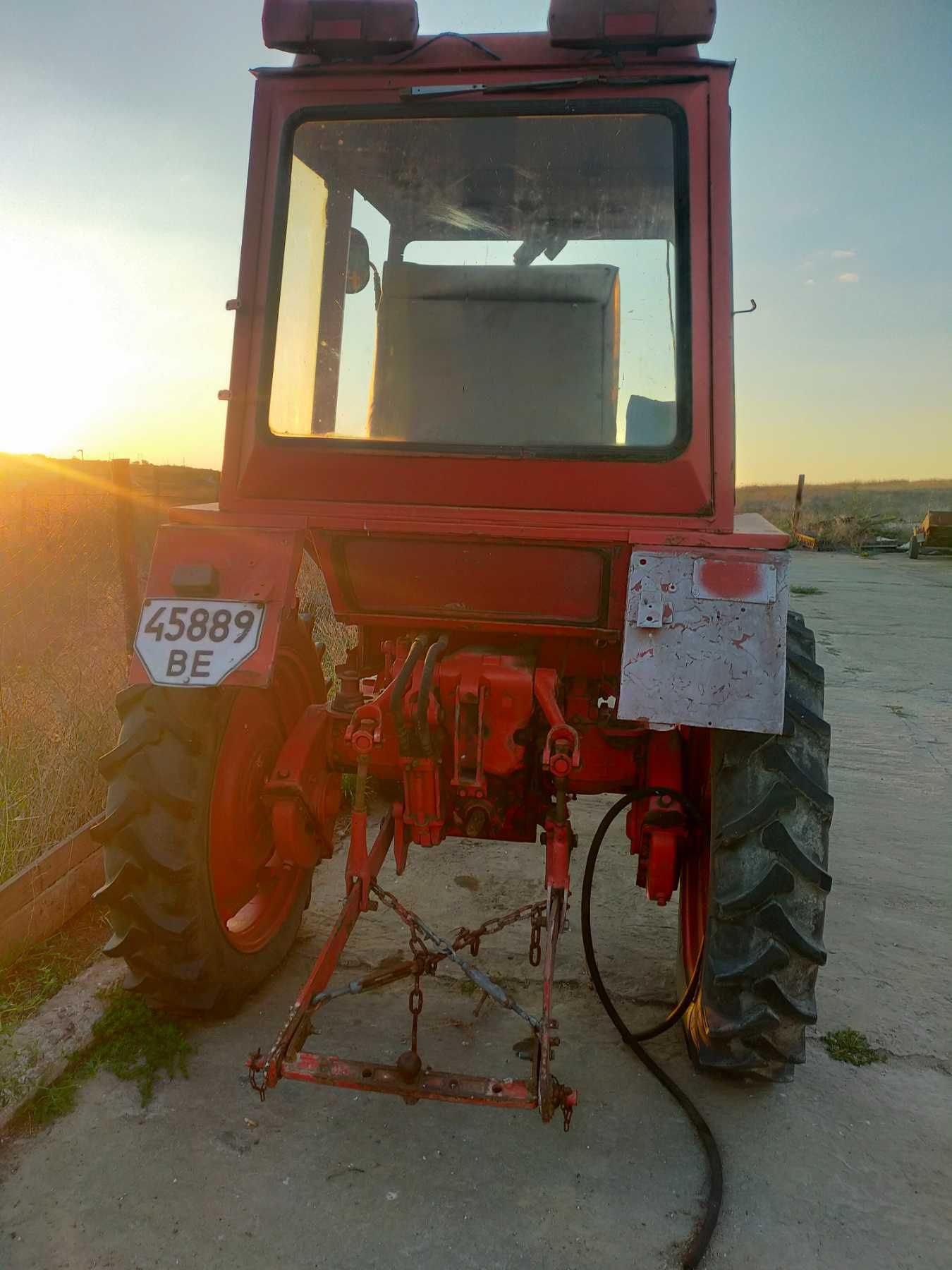 Продам Трактор Т25