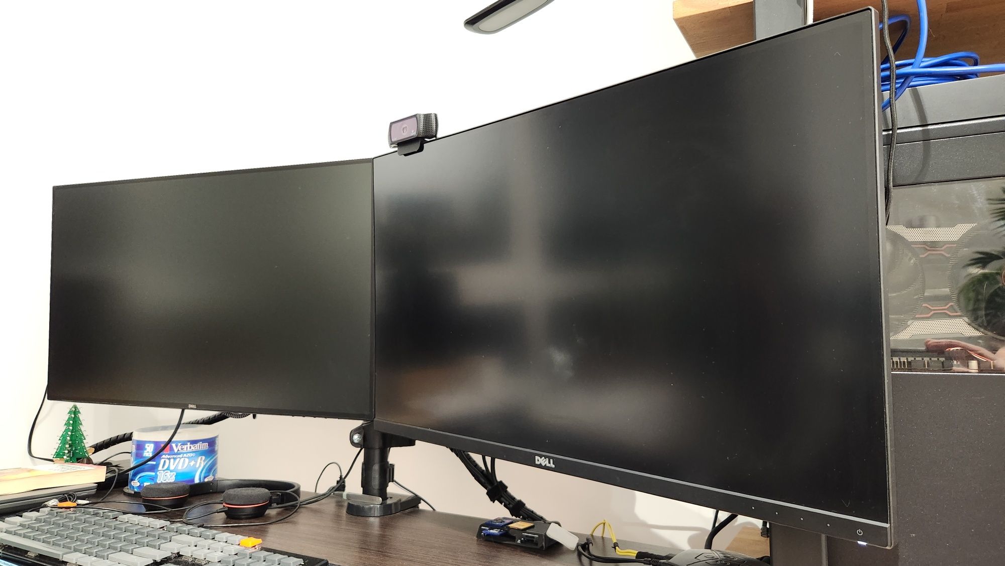 Монітор Dell UltraSharp U2715Hc. 27" UHD 2K IPS,