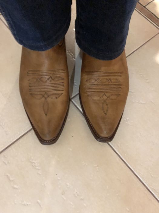 Чоботи ковбойські