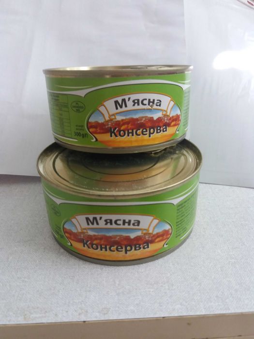 Консервы, чай,  макароны, рис, мука.