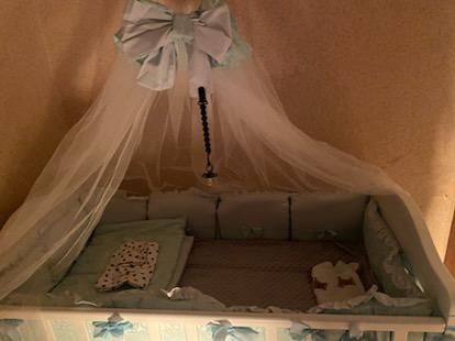 Продам детскую кроватку