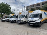 Mudanças e transportes nacionais e internacionais.