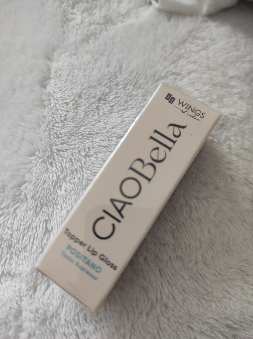 AA Wings of Color Ciao Bella Topper Lip Gloss aa błyszczyk 
Aplikacja