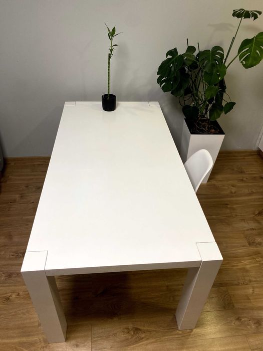 Stół jadalniany 180x90cm, 75cm wysokości biały
