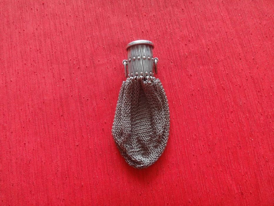 Srebrna sakiewka - portmonetka - wisior