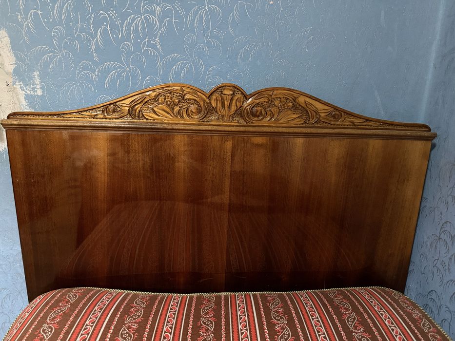 Ліжко односпальне (Безкоштовно)