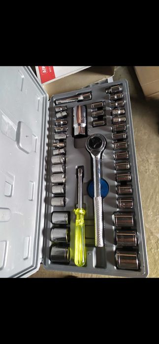 шина медная, лестница, болгарка, оборудование для производства мебели