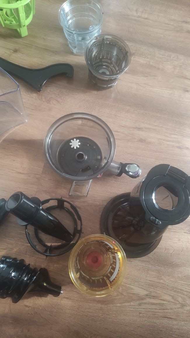 Wyciskarka wolnoobrotowa kuvings EVO82Plus edycja limitowana