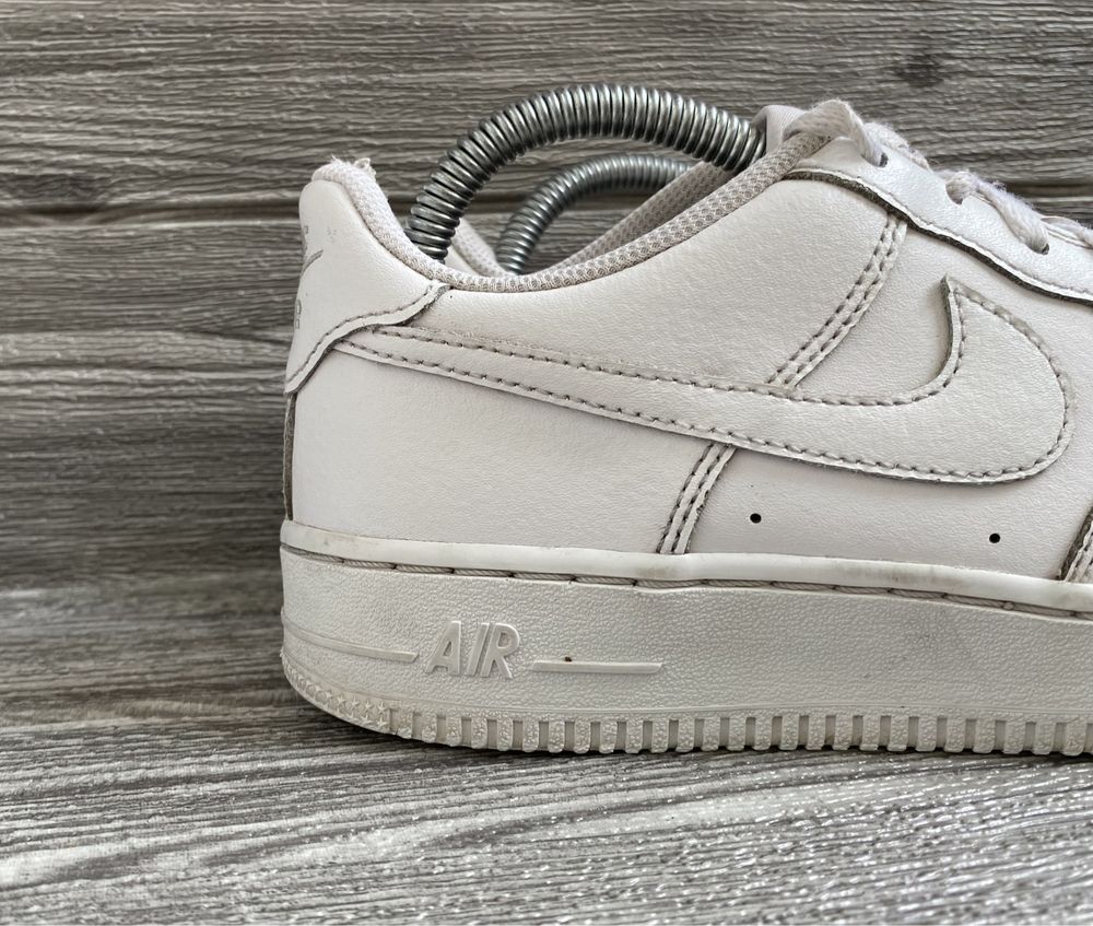 Nike Air Force one AF1 triple white, rozmiar 37.5, stan bardzo dobry