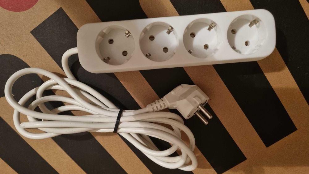 Сетевой фильтр (удлинитель) "Defender" на 4 розетки