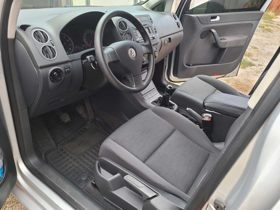 Volkswagen Golf Plus 1.6 МРI