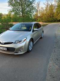 Toyota Avalon  Limited 2.5 Hybrid 2013 rok