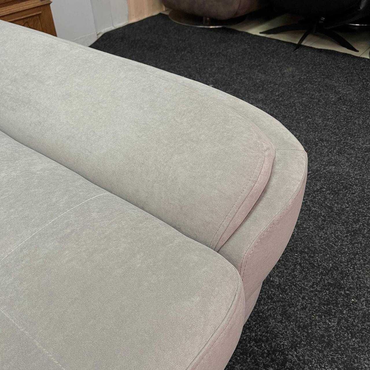 Новий розкладний диван п-подібної форми в тканині