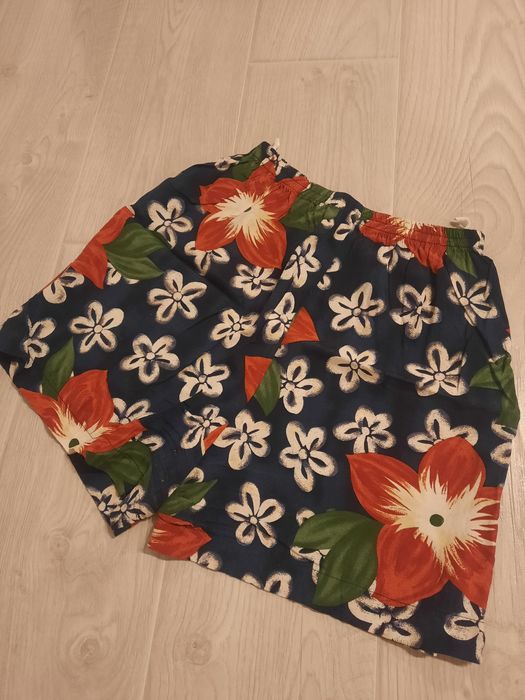 Вінтажні яскраві шорти