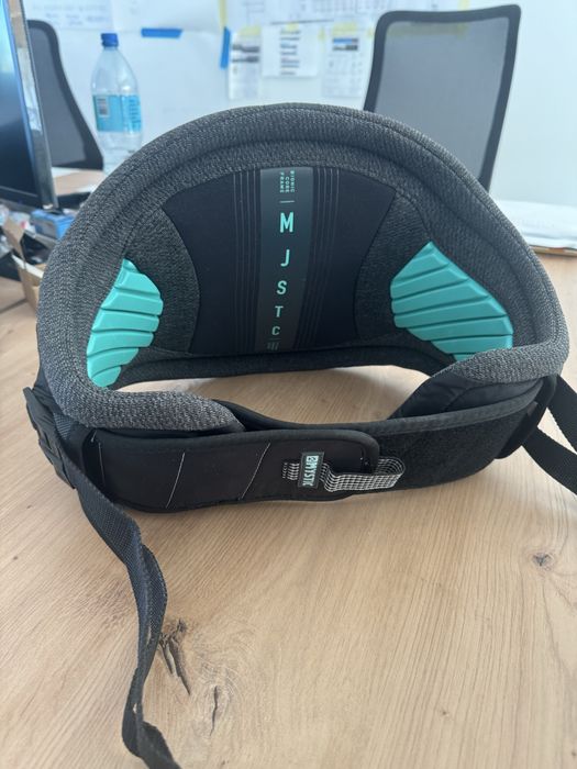 Sprzedan Core Nexus 3 8m. 5 x na wodzie. Stan igla.