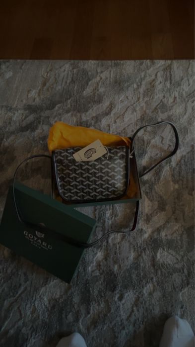 Malinha da goyard