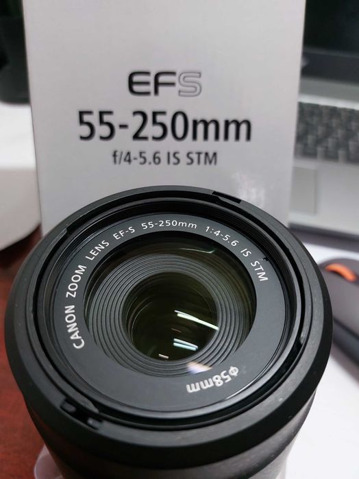 Кенон ef -s 55-250 is stm новий