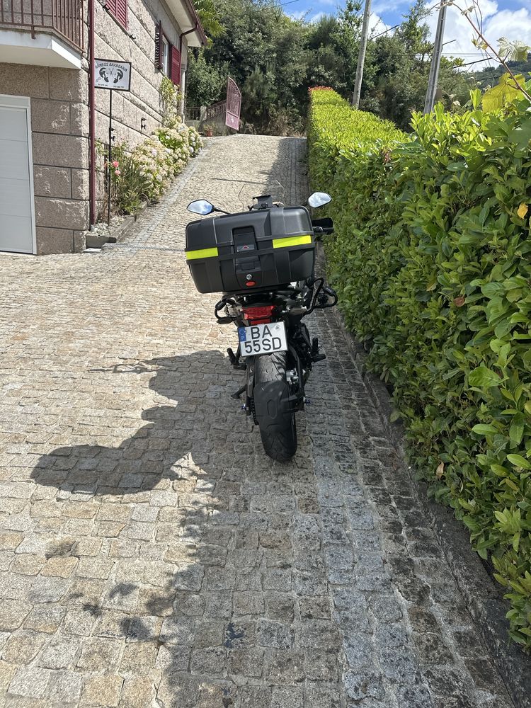 Benelli 8000 Quilometros