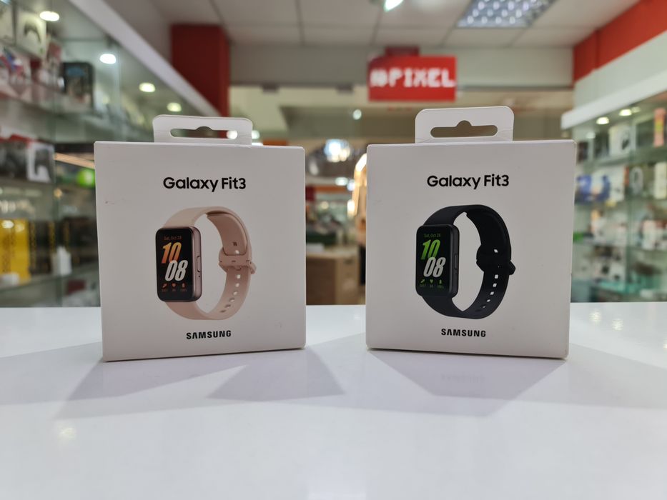 New Samsung Galaxy Fit 3 Gray Pink