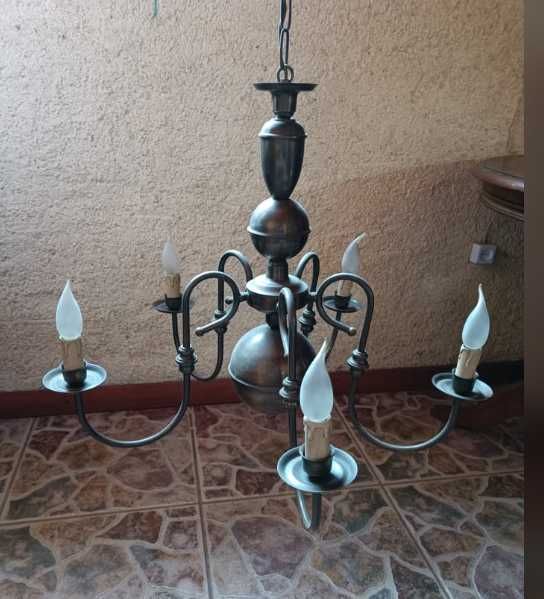 Vários candeeiros vintage