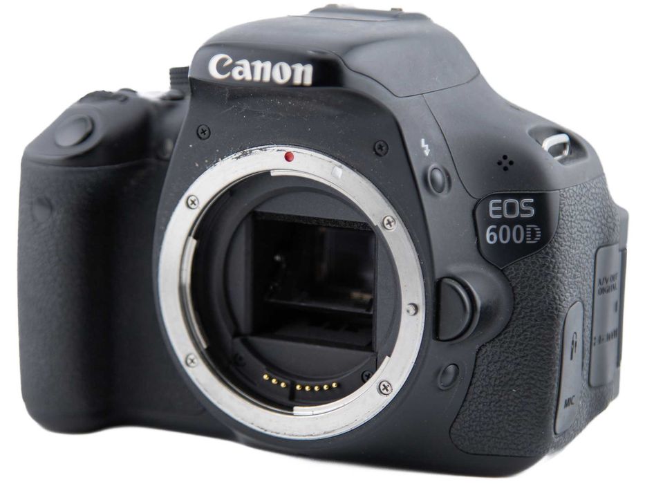 Lustrzanka Canon EOS 600D korpus z ładowarką - przebieg 30735 zdjęć