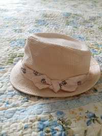 Солом'яна шляпа для дівчинки