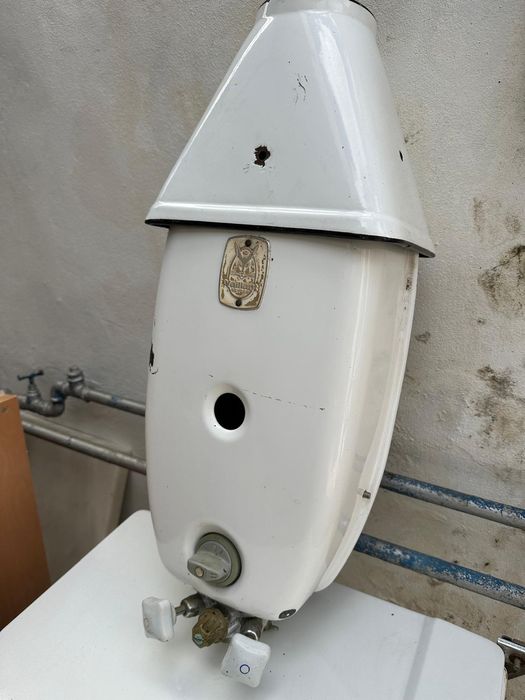Esquentador vintage marca vaillant geyser