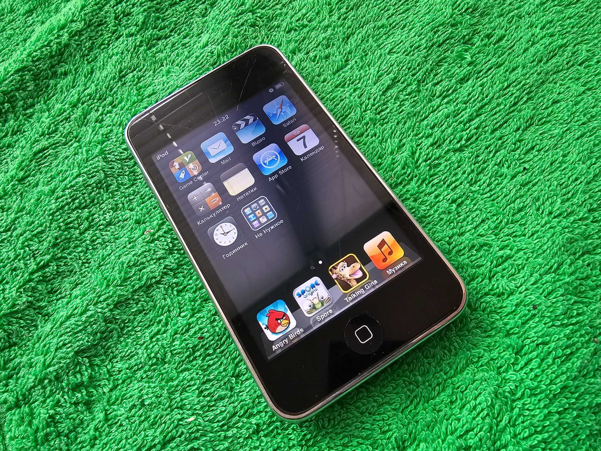 iPod Touch  8 ГБ / MC086ZP