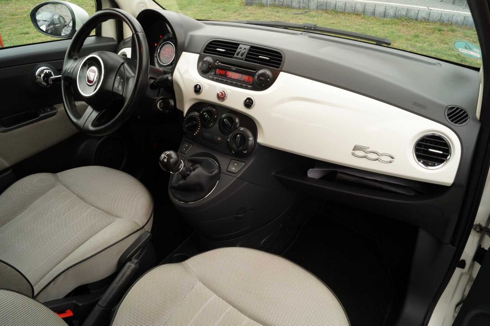 FIAT 500 Rok 2008 1.2 70km Alufelgi Klimatyzacja Panorama Dach PIĘKNA!