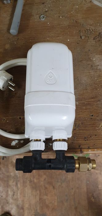 Przepływowy podgrzewacz wody Dafi.