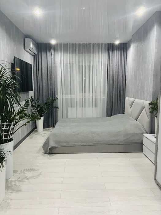 ЖК Крістал  у продажу  сучасна  2к квартира  ( 22511)