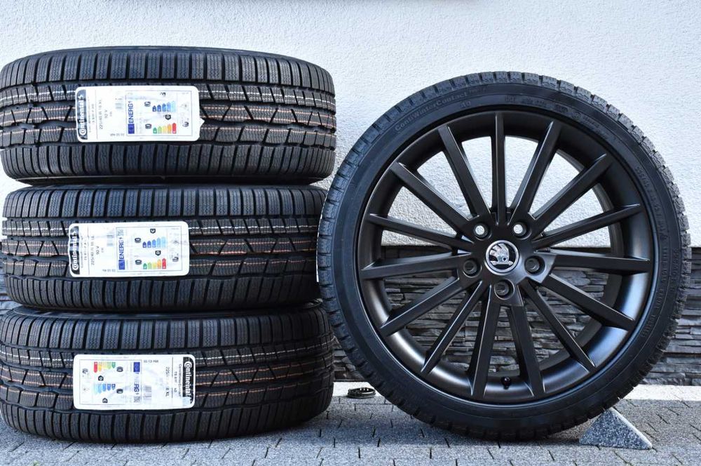SKODA OCTAVIA Koła zimowe NOWE ORYGINALNE 225/40/18 Superb Karoq