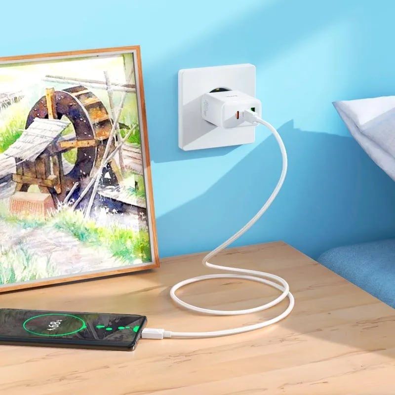 Зарядний Пристрій Hoco C126A / 40W / 1USB + 2USB-C