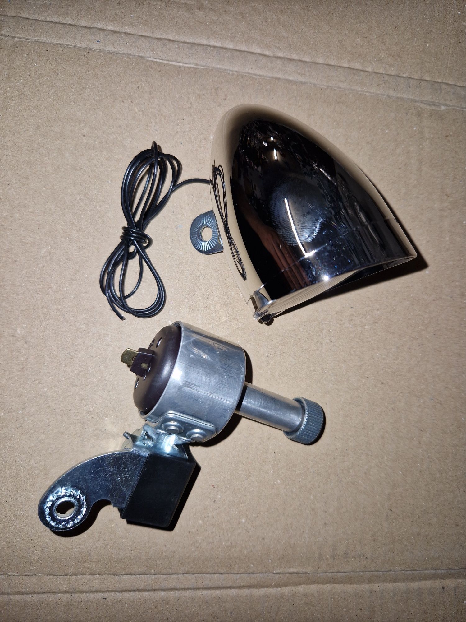 Nowy zestaw lampa+dynamo wigry 3 pelikan zenit jubilat flaming uniwers