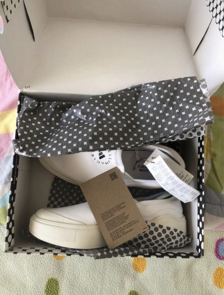 Adidas Stella McCartney Novo