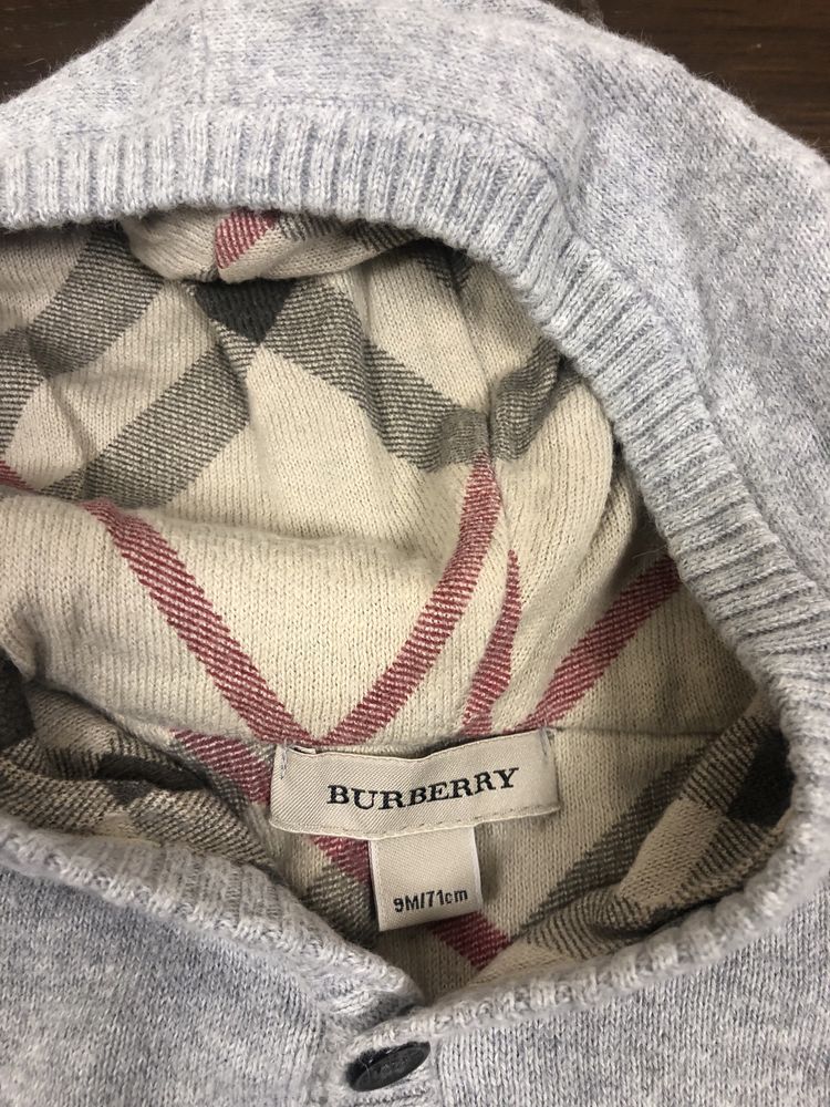 Camisola de malha Burberry 9 m