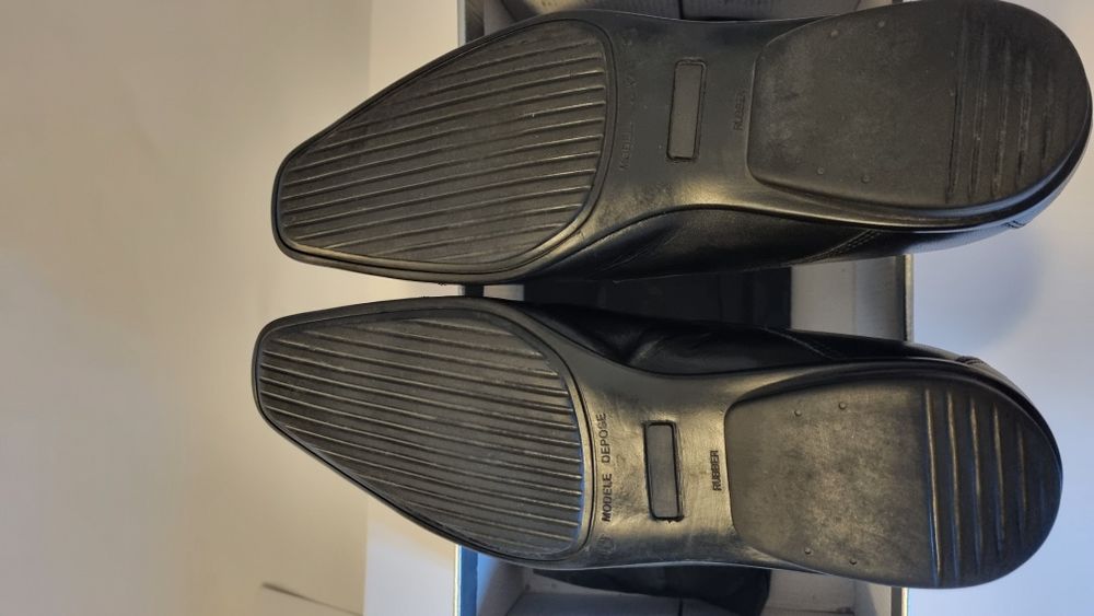 Sapatos em pele Agostini