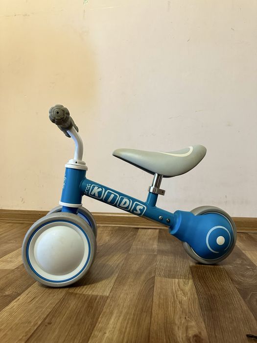 Велобіг для хлопчика