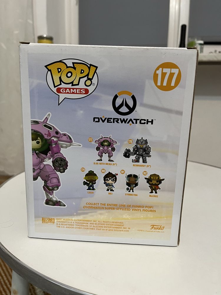 Funko pop 177 D.va with meka