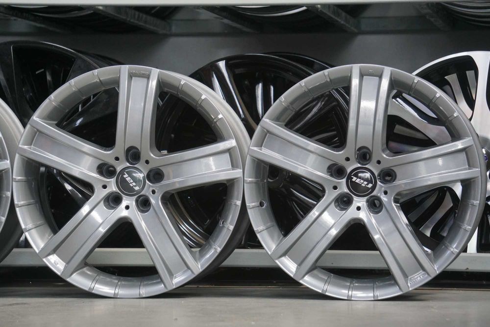 Alufelgi Rial Germany 5x108 8Jx18 et47 cb65,1mm efekt Vicrom