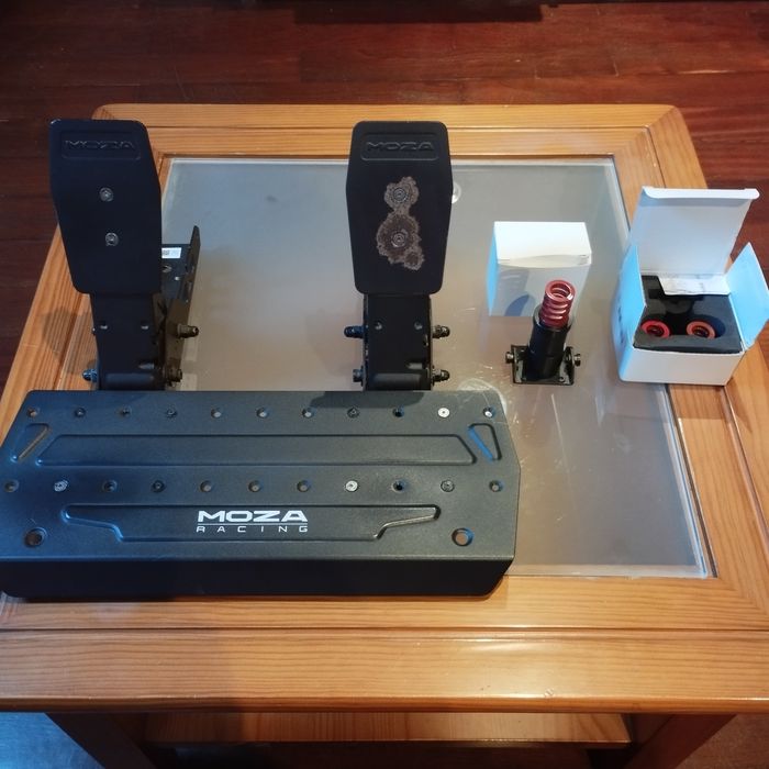 Pedais Moza SR- P Light com 2 conjuntos molas