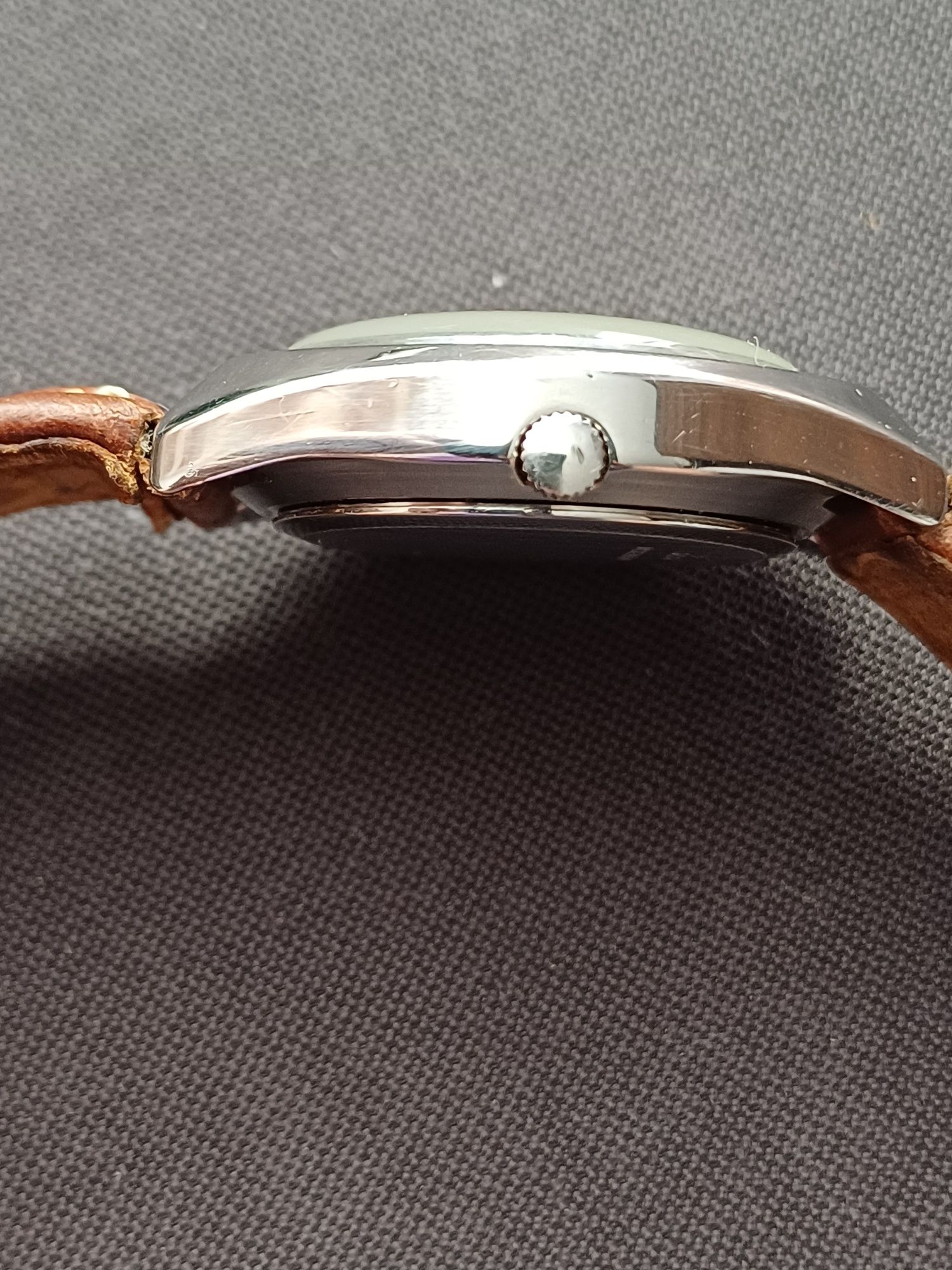 Junghans quartz stal