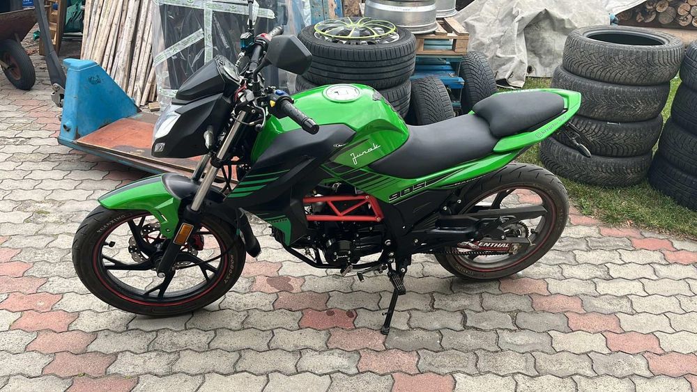 Junak 905f na gaźniku