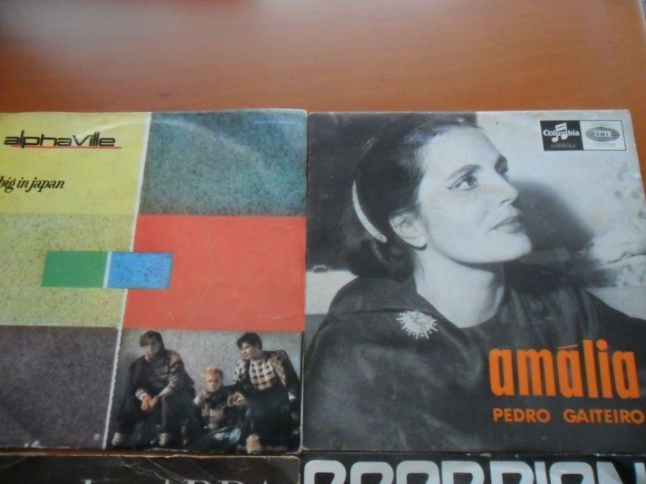 Vinil Discos Singles vendo coleção preço mediante consulta