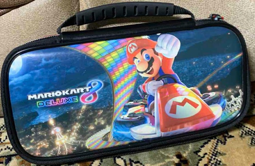 Продам Nintendo switch