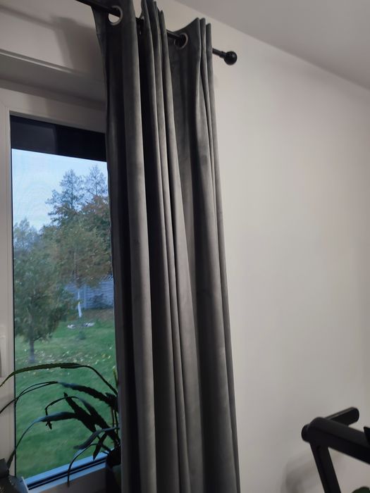 Zasłony szare welurowe