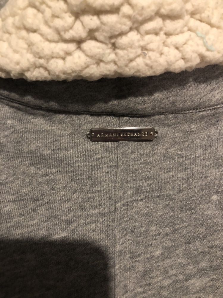 Kamizelka z misiem Armani Exchange. Rozm. M