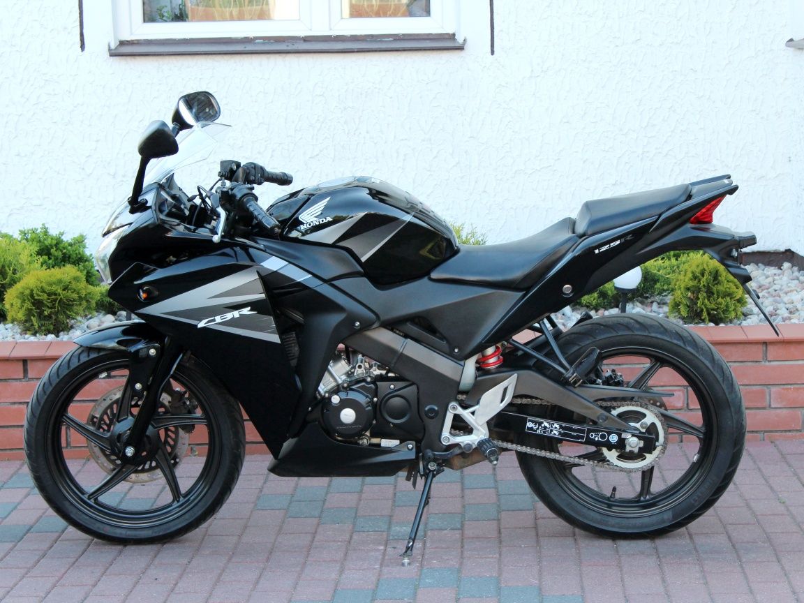 Honda CBR 125 JC50 *Niemcy* Kat A1 B* Zadbany* Oryginalny lakier*