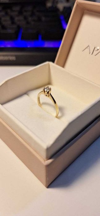 PIERŚCIONEK Zaręczynowy ZŁOTY JEDYNY W. Kruk 0,2 ct 585 rozmiar 10